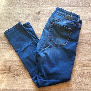 Mavi Jeans
